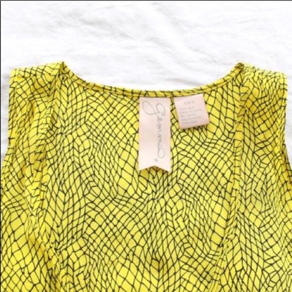 NORDSTROM Yellow Gemma Silk Side Pocket Geometric Racerback Tank Top Blouse M - Picture 7 of 7
